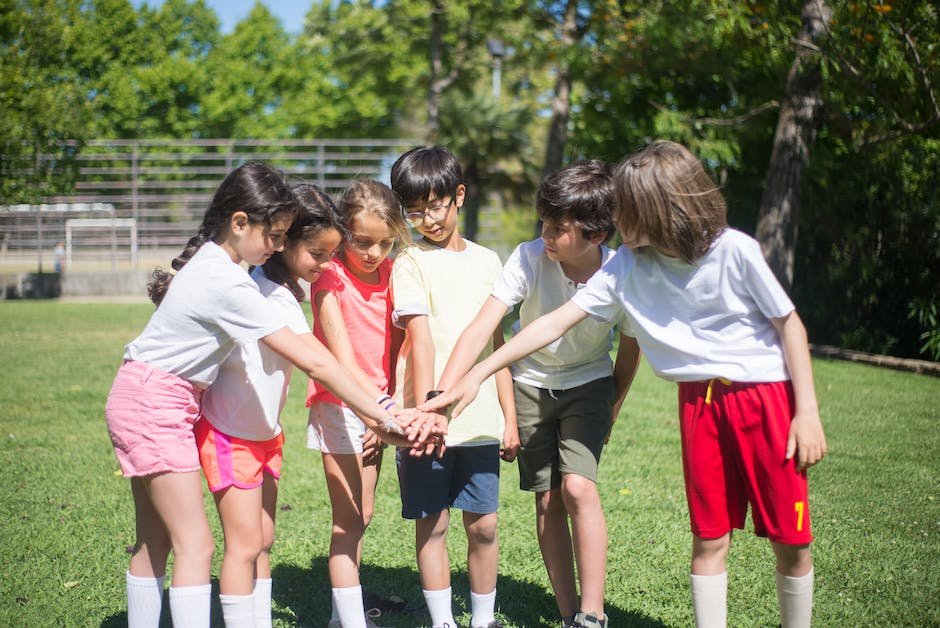 Image description: A diverse group of children playing and engaging in activities together, reflecting the inclusive nature of understanding autism.